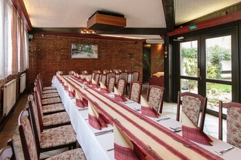 Hotel-Img