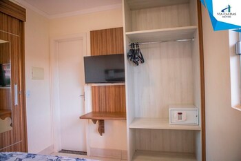 apartment lacqua diroma v via caldas