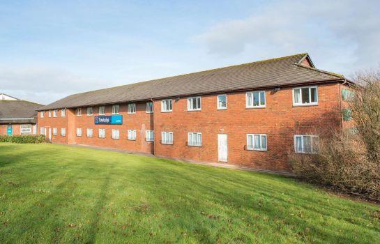 travelodge cardiff m4