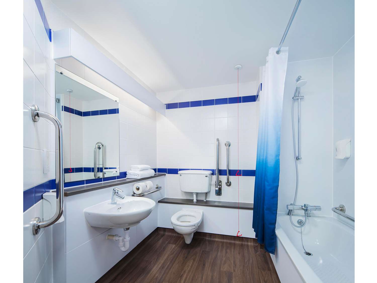 travelodge cardiff m4