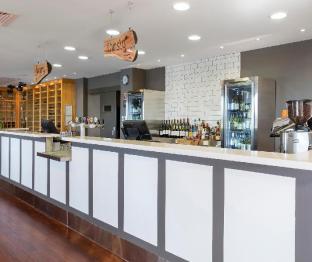 Oaks Cypress Lakes Resort,Hunter Valley>>Cessnock,4 star