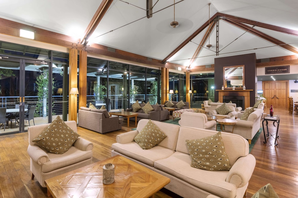 oaks cypress lakes resort