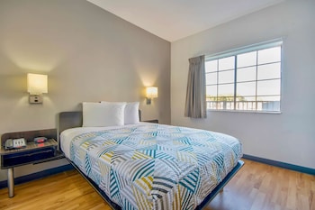 studio 6 port arthur tx se