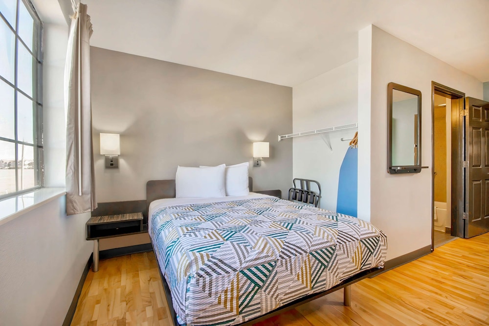 studio 6 port arthur tx se