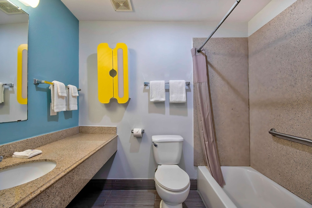 studio 6 port arthur tx se