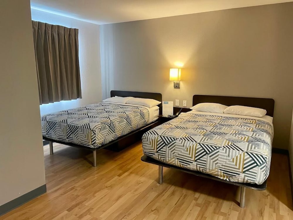 studio 6 port arthur tx se