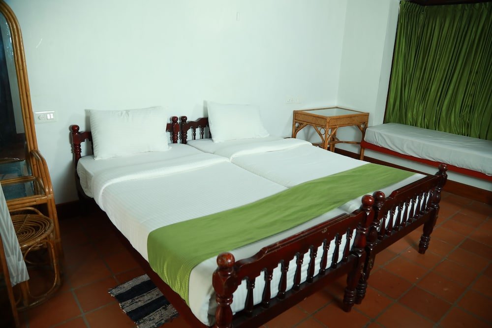 the lake resort by maat hotels