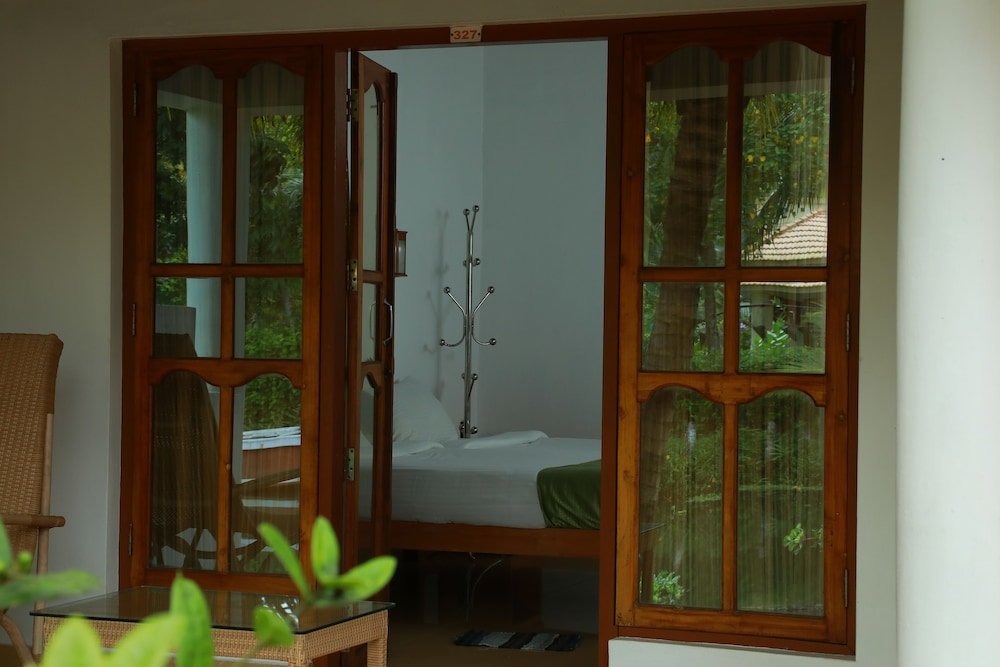 the lake resort by maat hotels