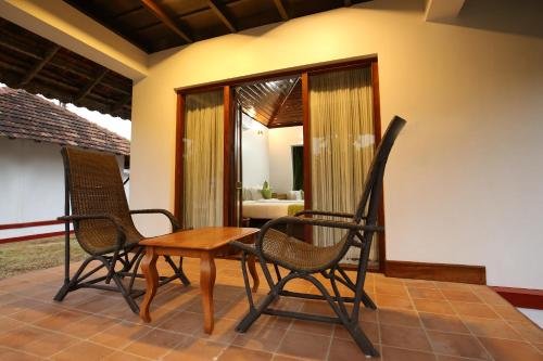 the lake resort by maat hotels