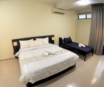 fahrenheit88 by sarahs lodge