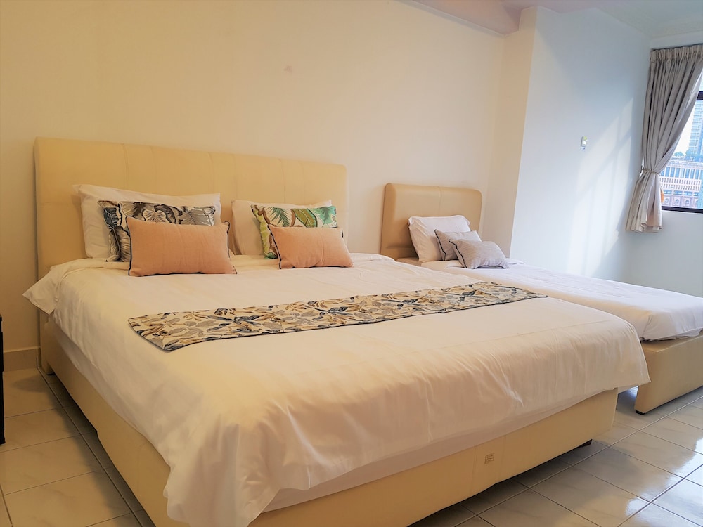 fahrenheit88 by sarahs lodge