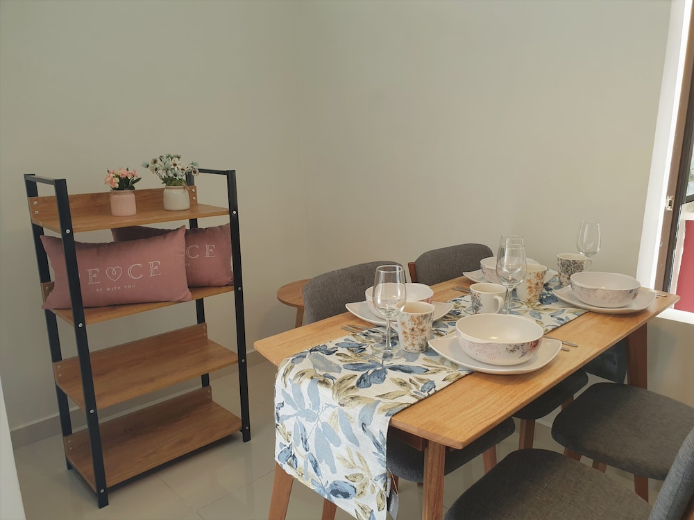 fahrenheit88 by sarahs lodge