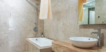 fairlane residences by plush