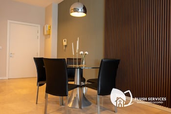 fairlane residences by plush