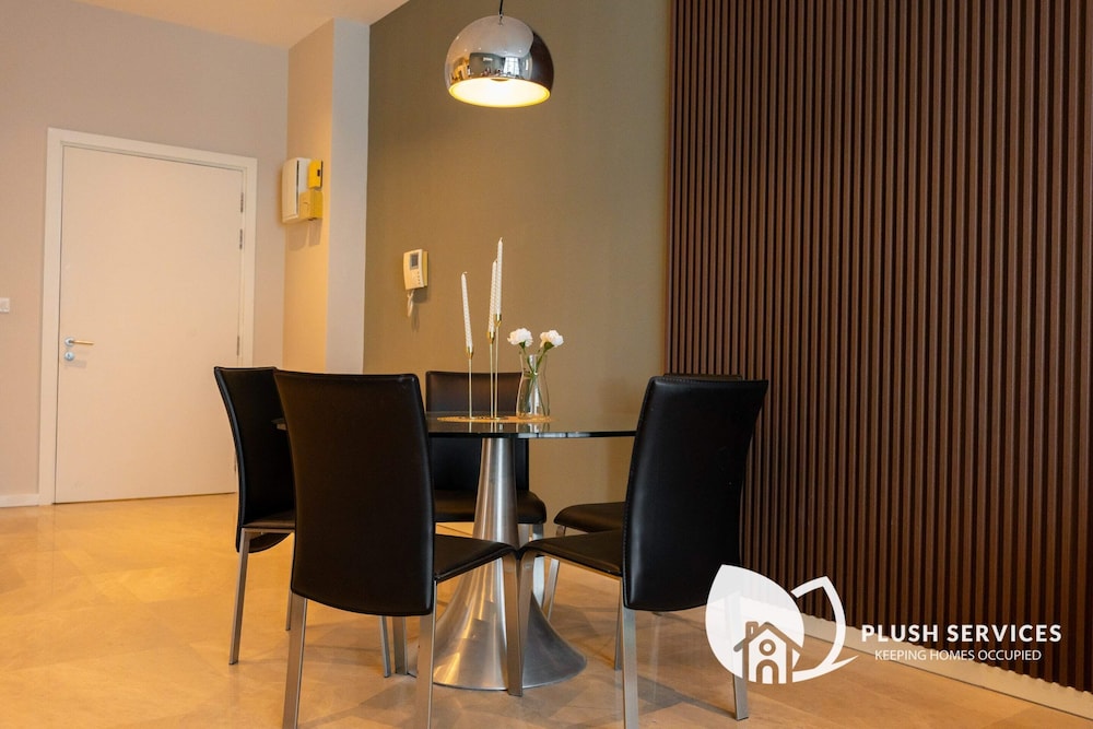 fairlane residences by plush