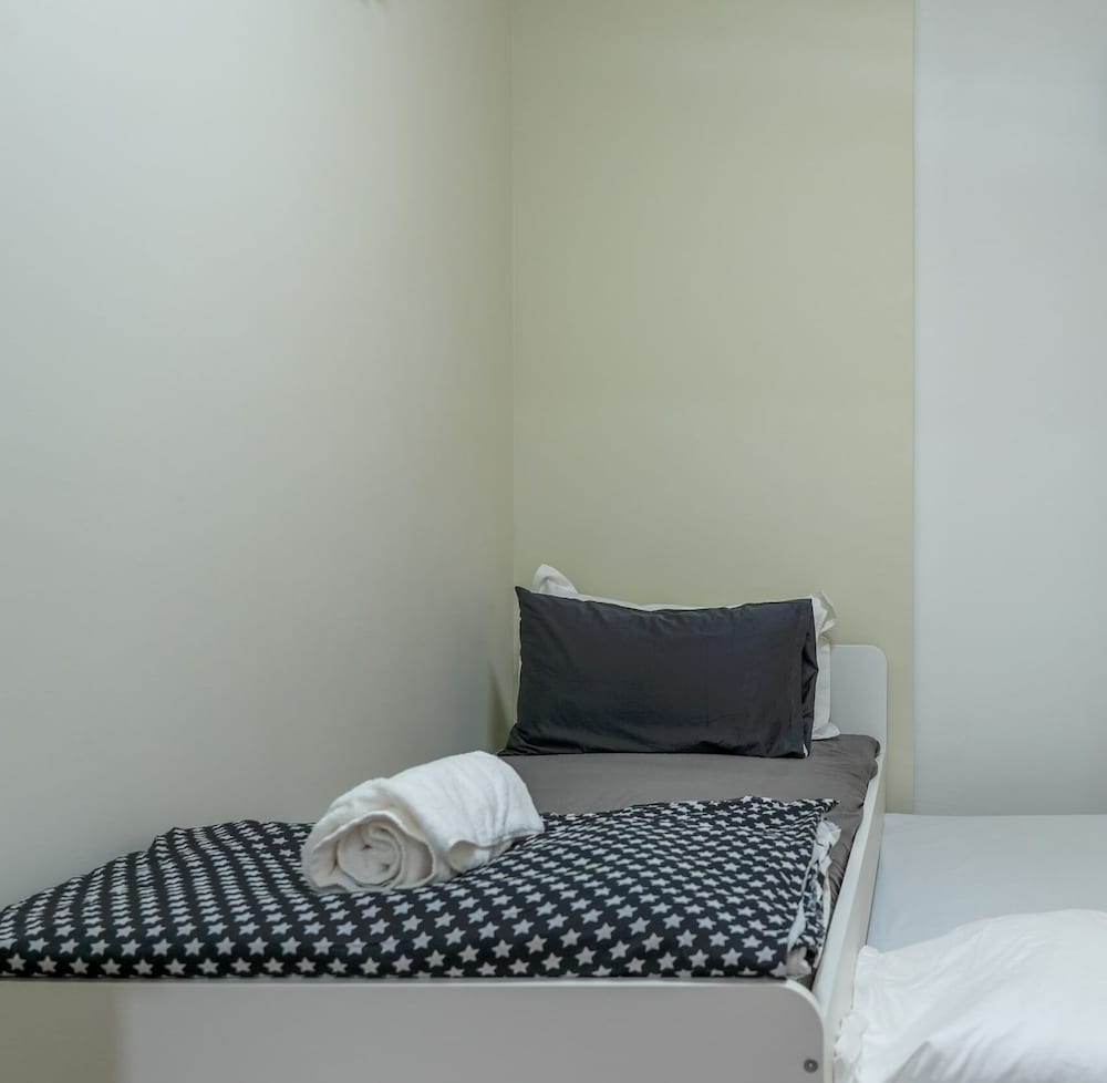 fairlane residences by plush
