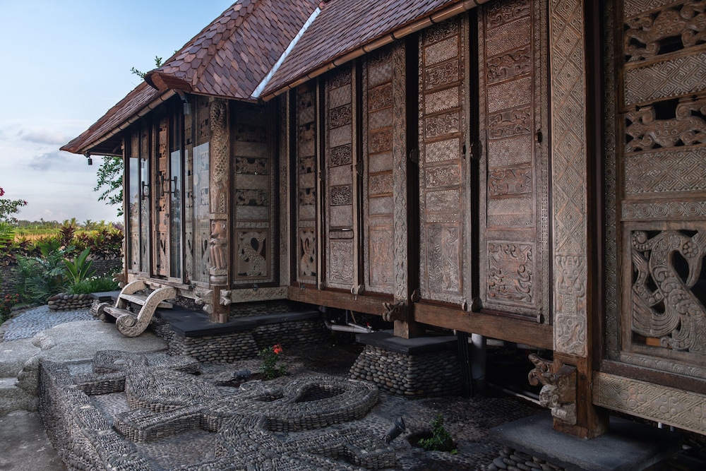 original villa pryaniki