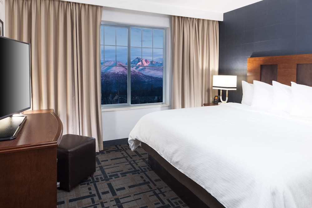 embassy suites anchorage