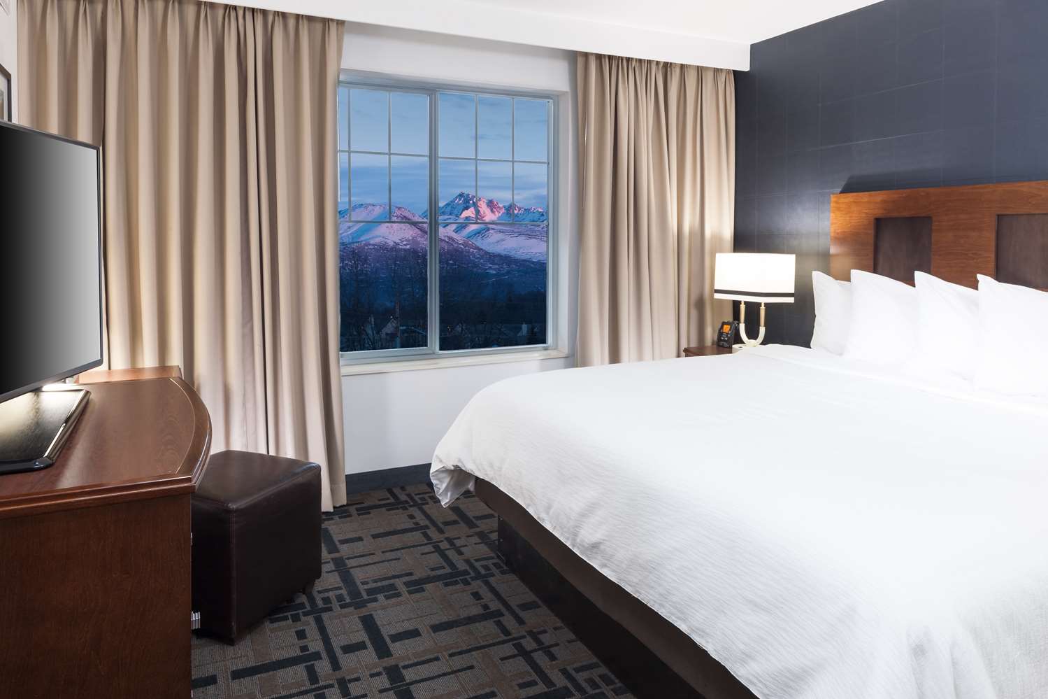 embassy suites anchorage