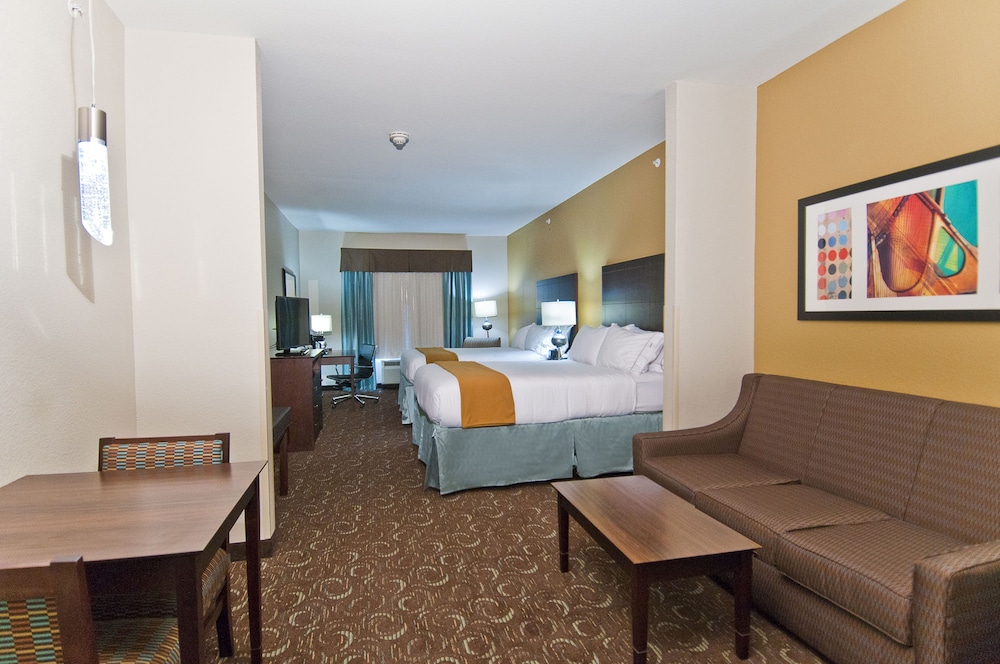 holiday inn express and suites san antonio se by a