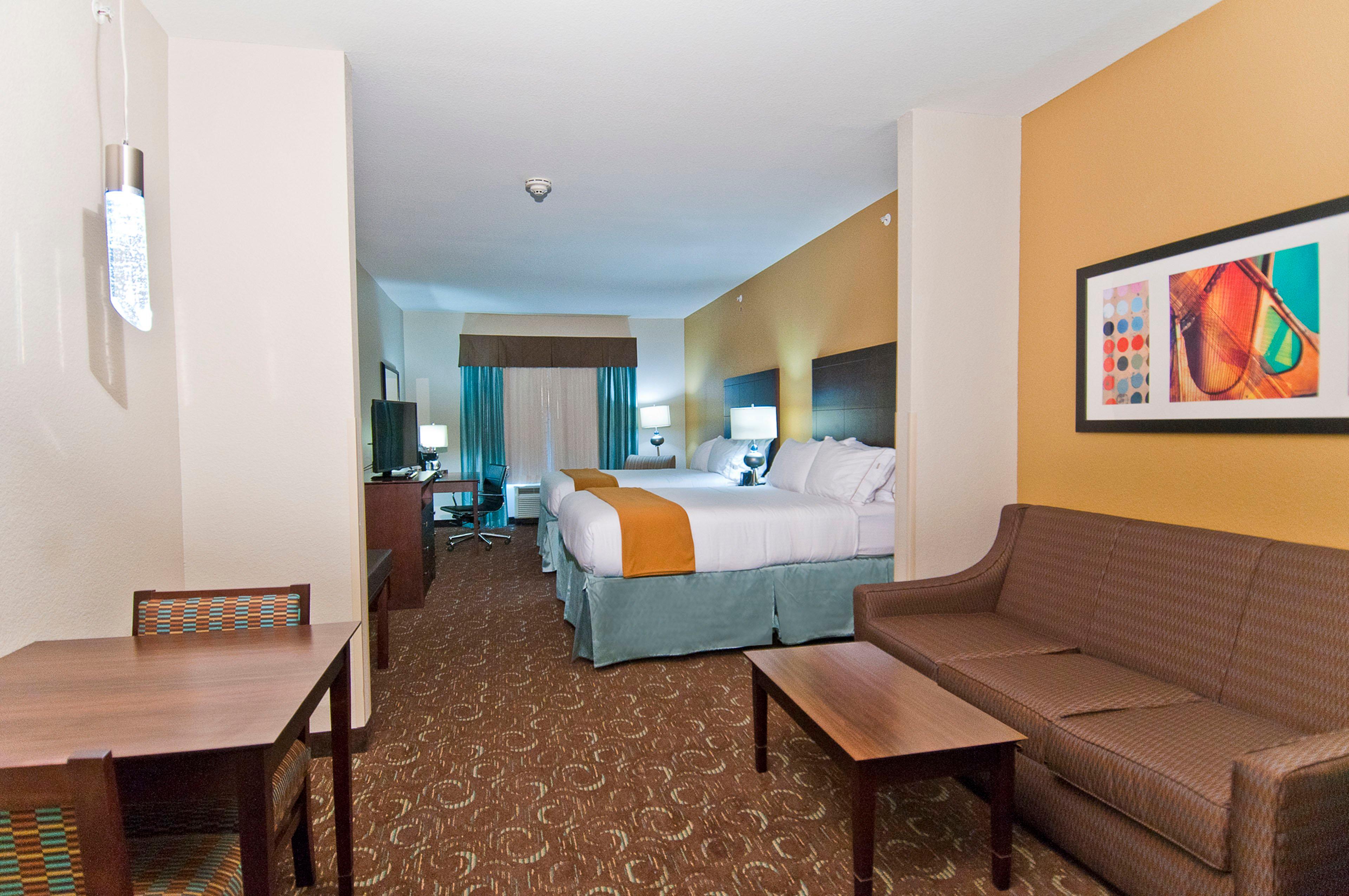 holiday inn express and suites san antonio se by a
