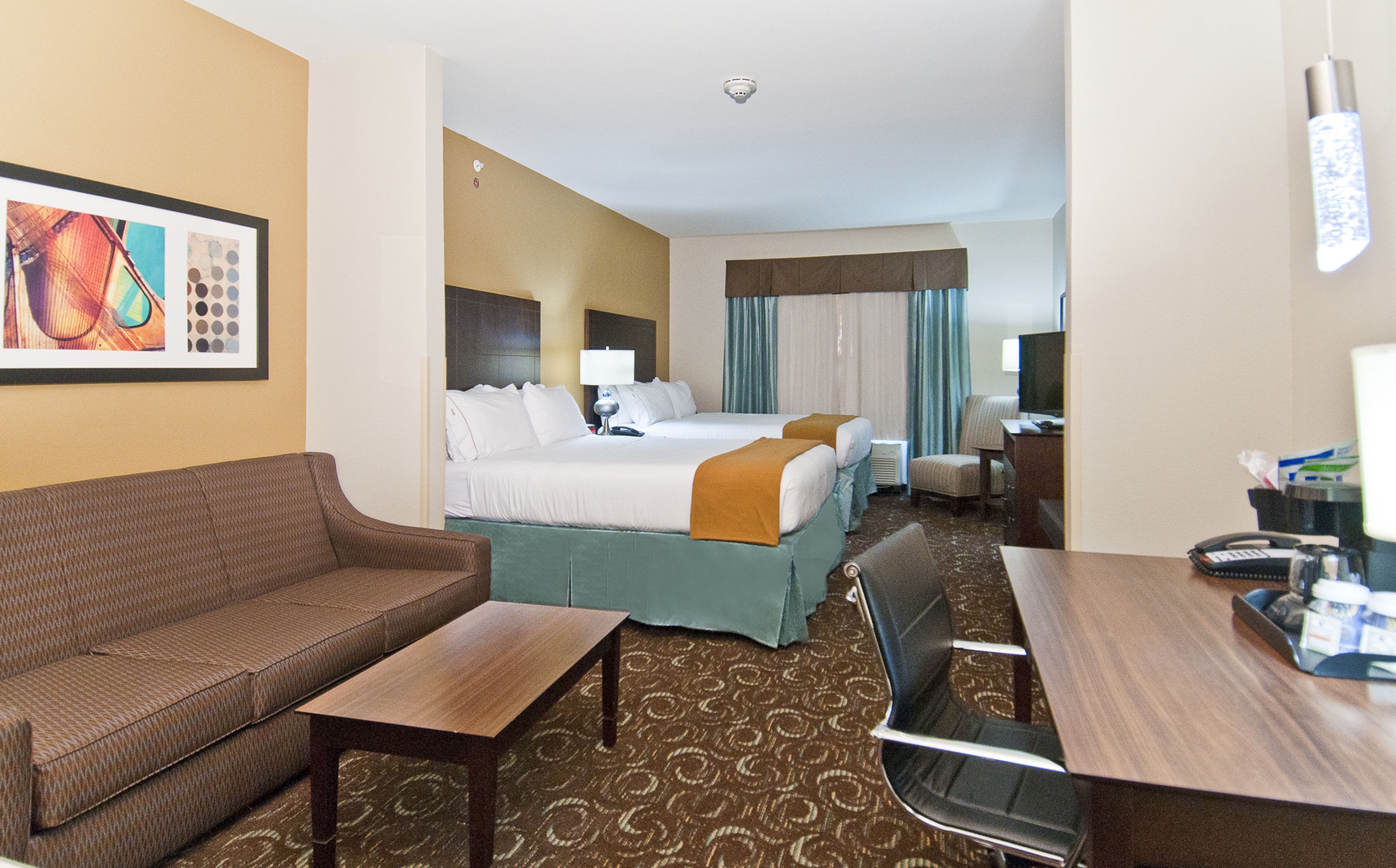 holiday inn express and suites san antonio se by a