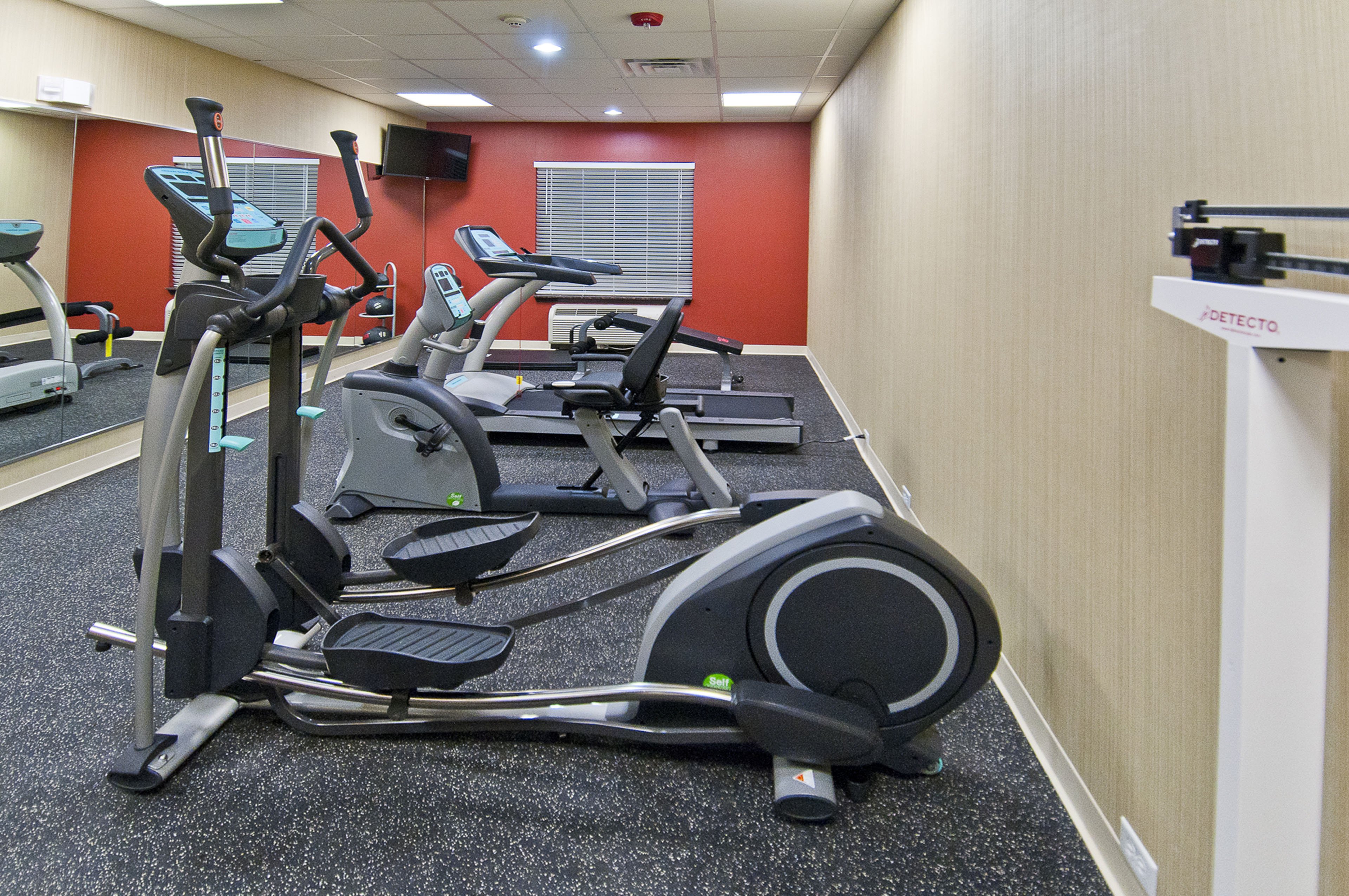 holiday inn express and suites san antonio se by a