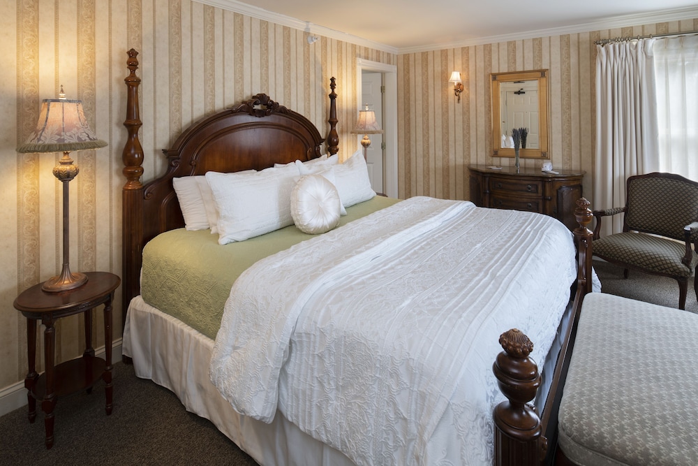 the inn at thorn hill and spa