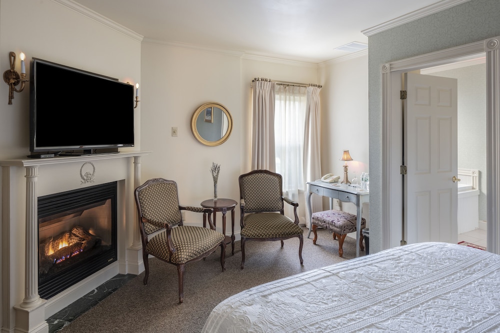 the inn at thorn hill and spa