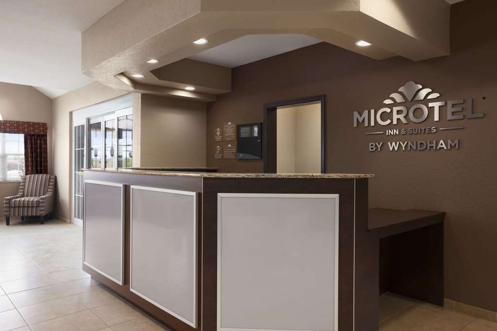 microtel inn and suites by wyndham cotulla