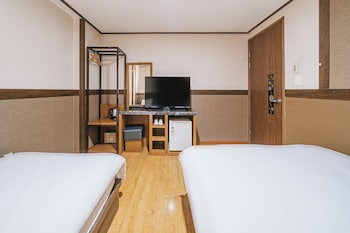 b hotel