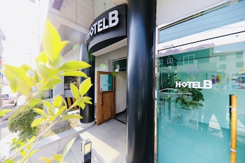 b hotel