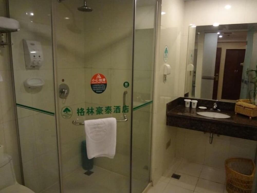 green tree inn nantong chongchuan district tongjing avenue jiaoyu road