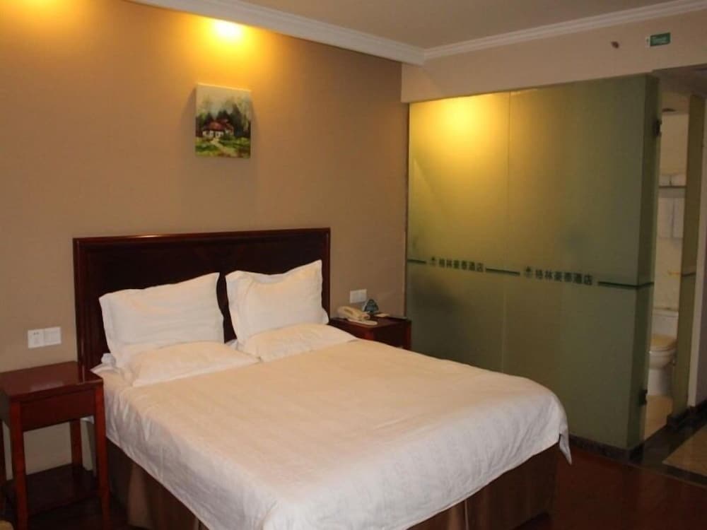 green tree inn nantong chongchuan district tongjing avenue jiaoyu road
