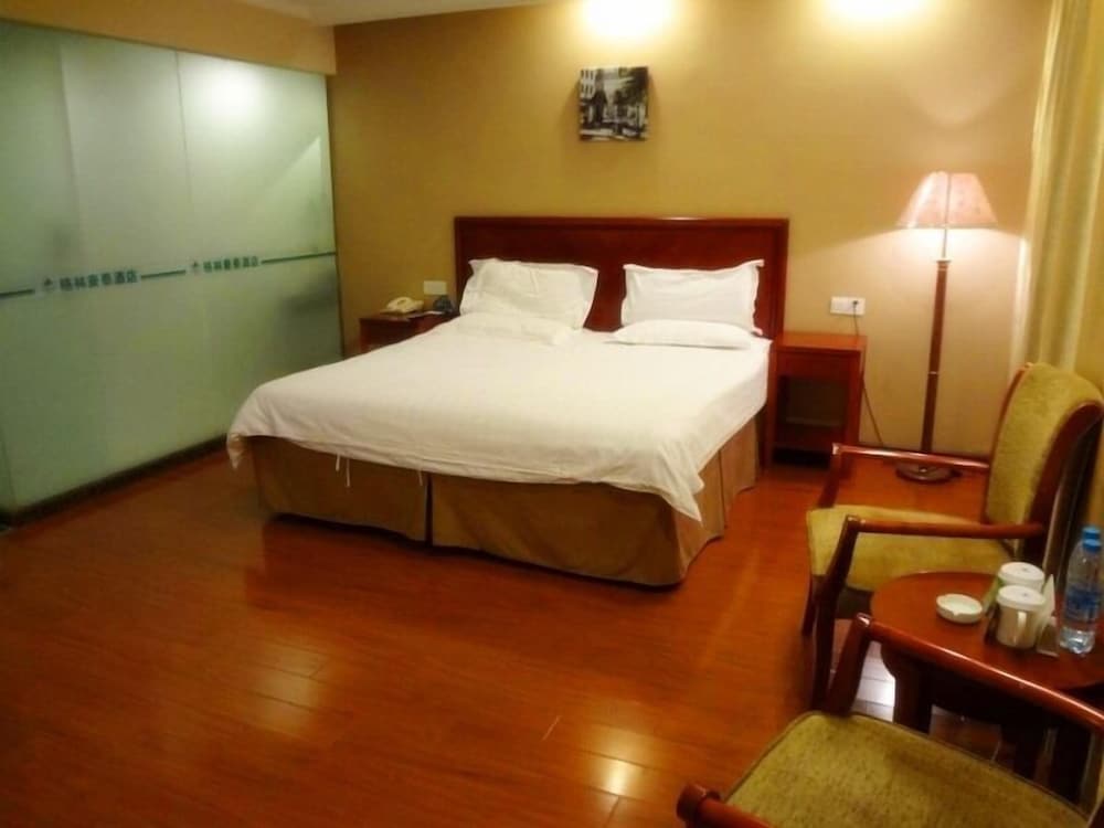 green tree inn nantong chongchuan district tongjing avenue jiaoyu road