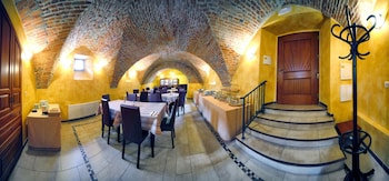 B&B Silak,,3 star