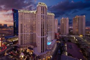 marriotts grand chateau no resort fee