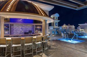 marriotts grand chateau no resort fee