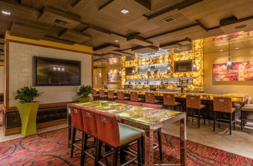 marriotts grand chateau no resort fee