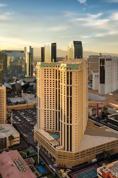 marriotts grand chateau no resort fee