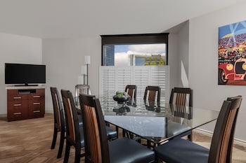 marriotts grand chateau no resort fee