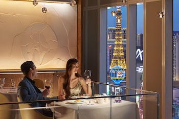 waldorf astoria las vegas