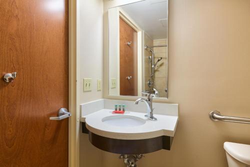 candlewood suites new york city times square by ihg