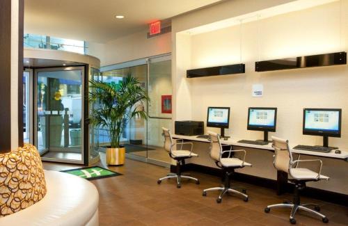 holiday inn express manhattan times square south by ihg
