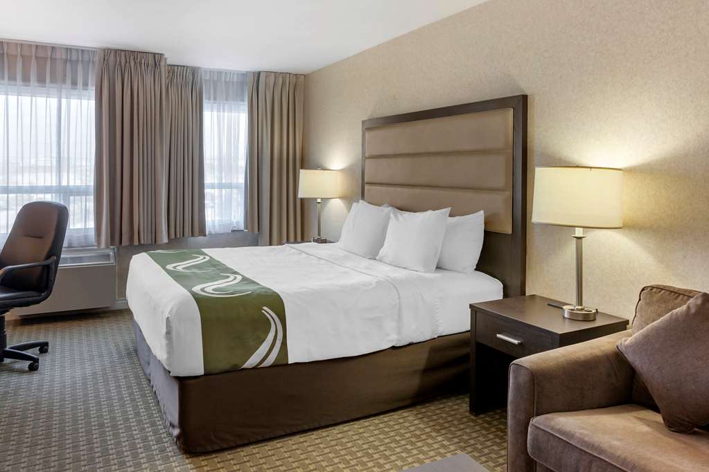 quality inn airport west