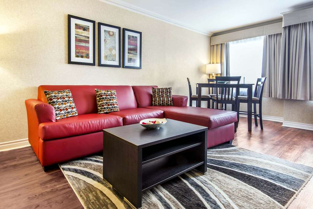 quality inn airport west