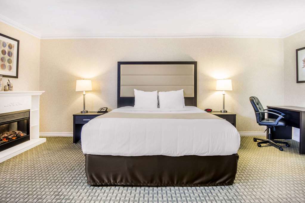 quality inn airport west