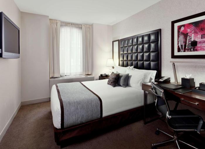 distrikt hotel new york city tapestry collection by hilton