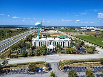 hampton inn and suites clermont