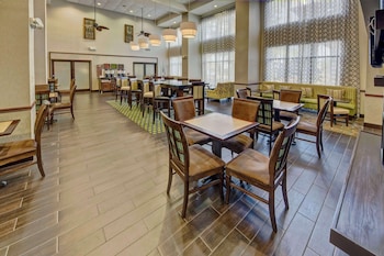 hampton inn and suites clermont